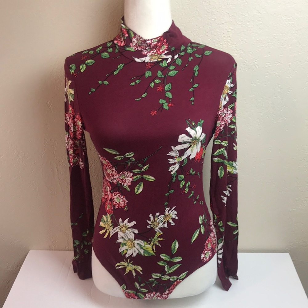 LAOLASI Turtle Neck Long Sleeve Slim Fit Basic Soft Bodysuit for Women, Wine